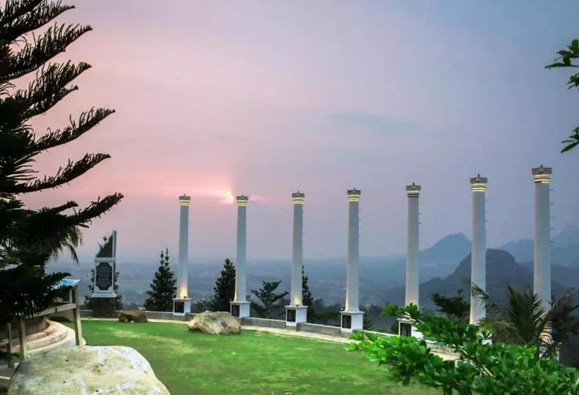 Hotel Hidden Valley Hills