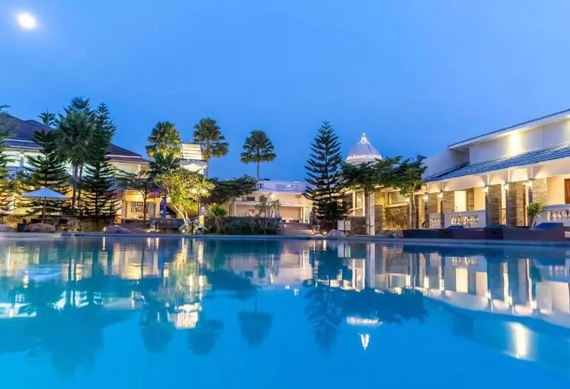 Hotel Hidden Valley Hills