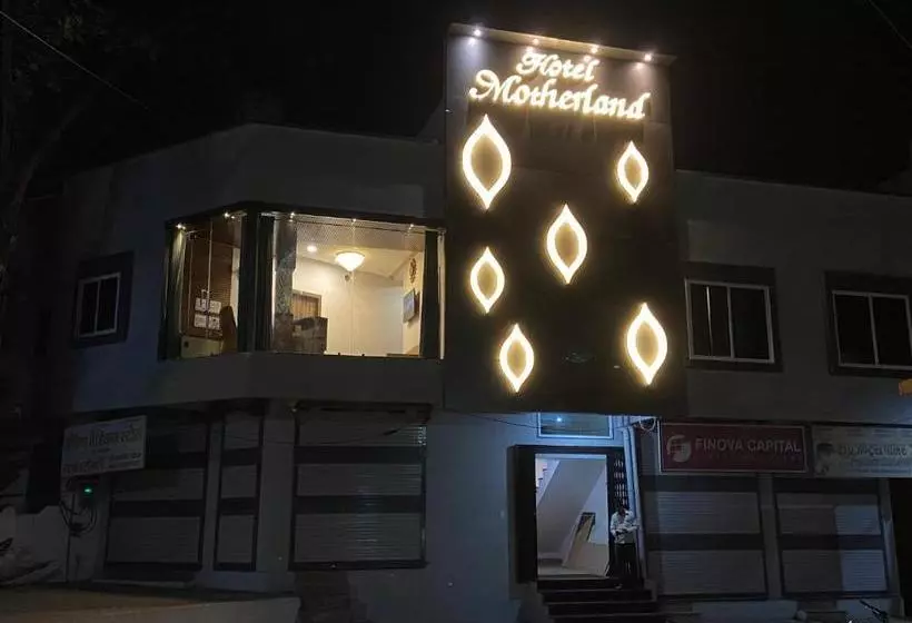 ホテル Motherland