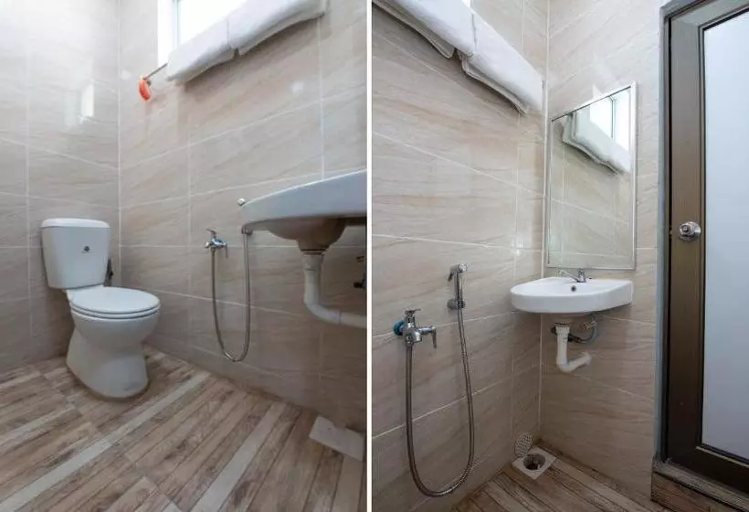 Hotelli Oyo 90234 Sungai Rengit City Resort 2