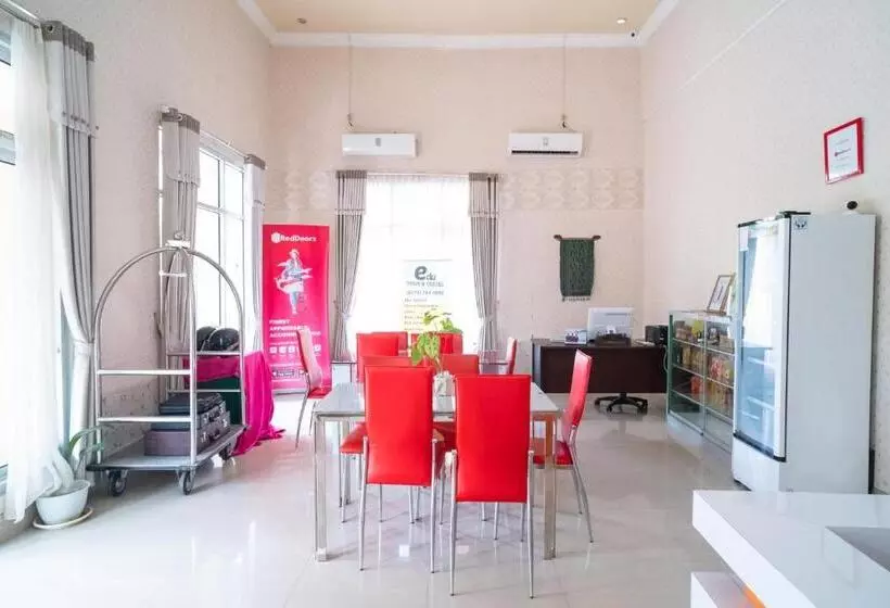 Hotelli Reddoorz @ Jalan Pendidikan Mataram