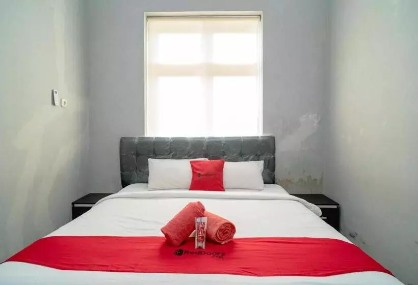 Hotelli Reddoorz @ Jalan Pendidikan Mataram