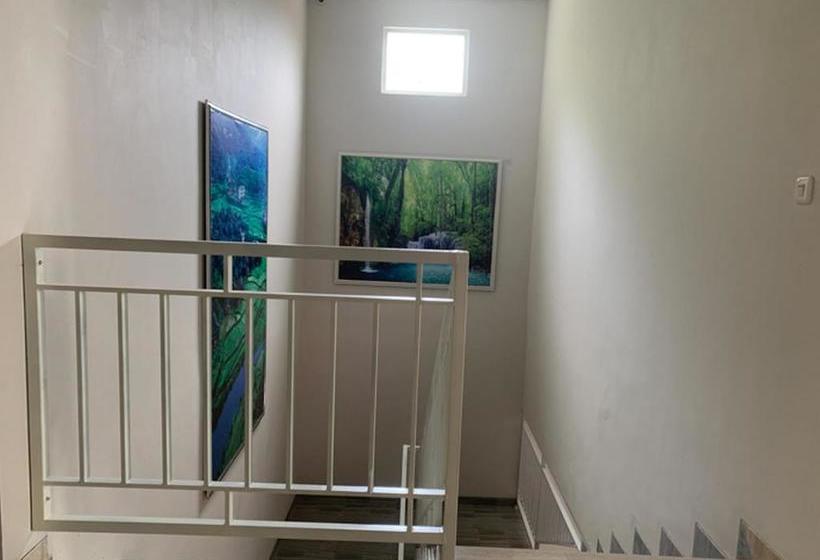 בית מלון כפרי Reddoorz Near Alun Alun Purbalingga