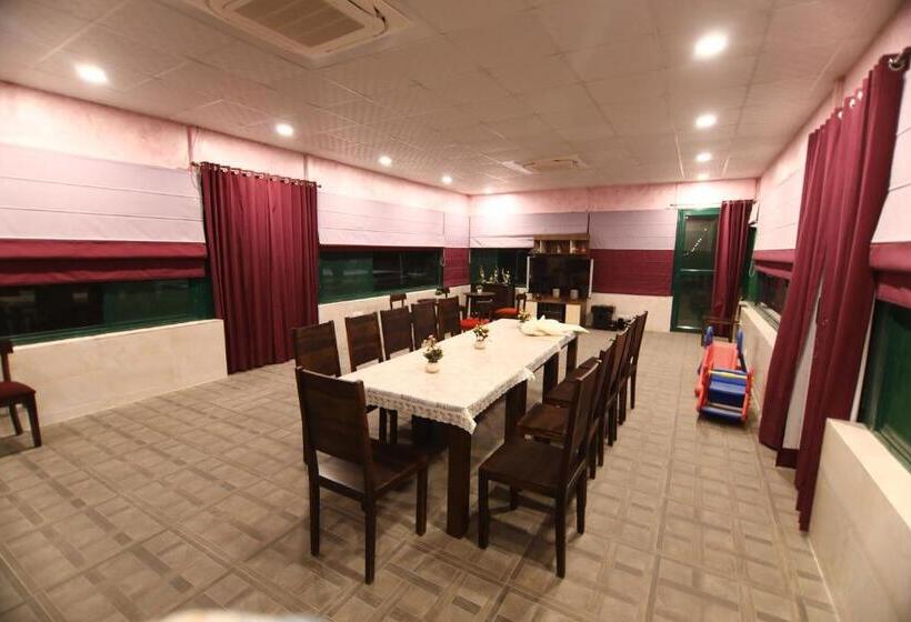 Отель Sukoon   A Wellness Resort, Uttarakhand