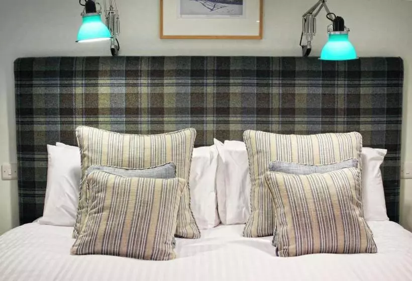 Hotelli The Fountaine Inn