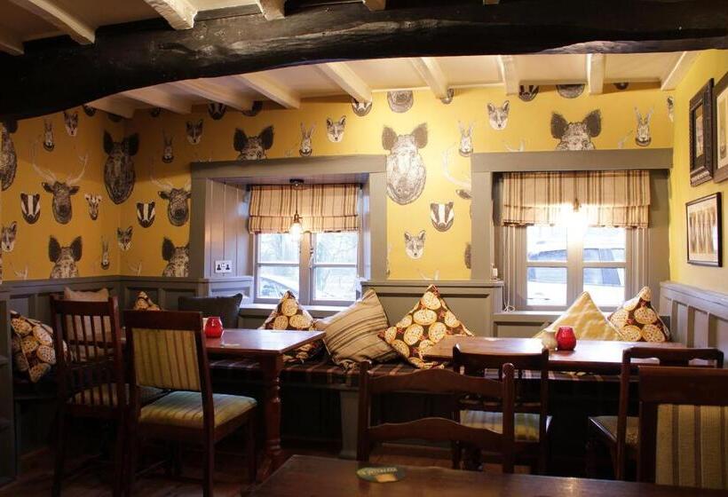 בית מלון כפרי The Fountaine Inn