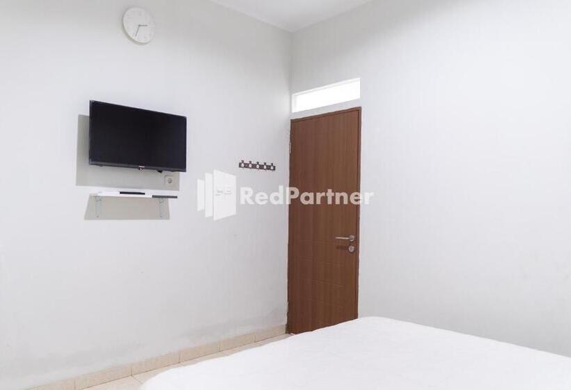 בית מלון כפרי Wisma Narada 2 Lampung Mitra Reddoorz