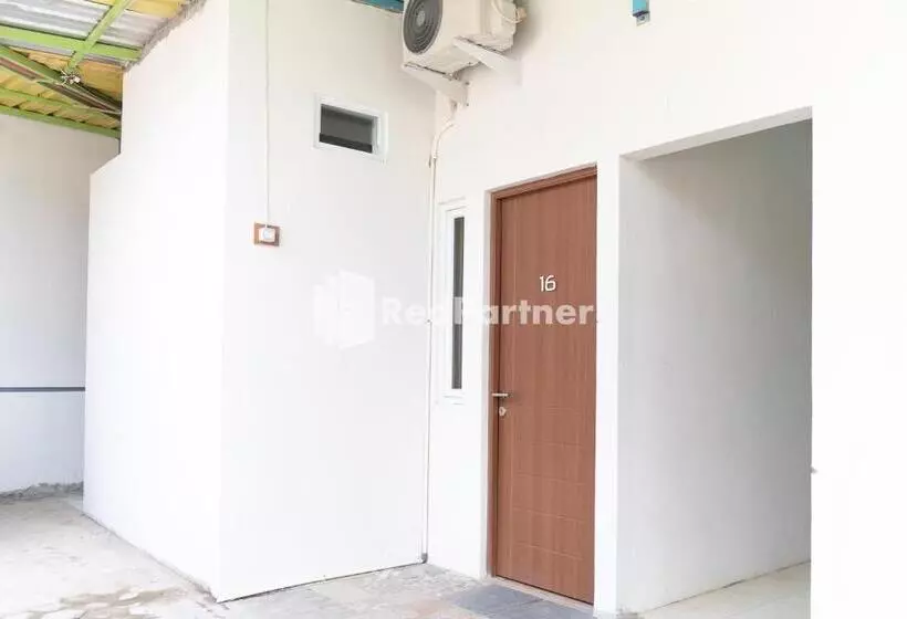 Hotelli Wisma Narada 2 Lampung Mitra Reddoorz
