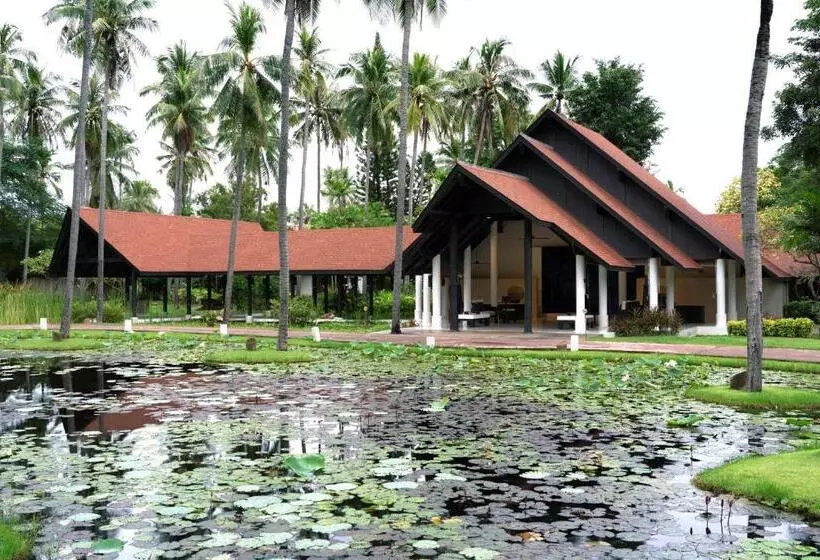 Hotelli Wyndham Hua Hin Pranburi Resort & Villas