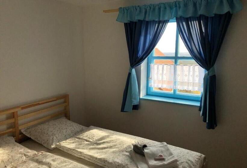 Pension S Láskou Karel Bezděz