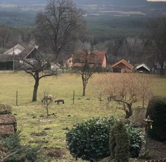 Pension S Láskou Karel Bezděz