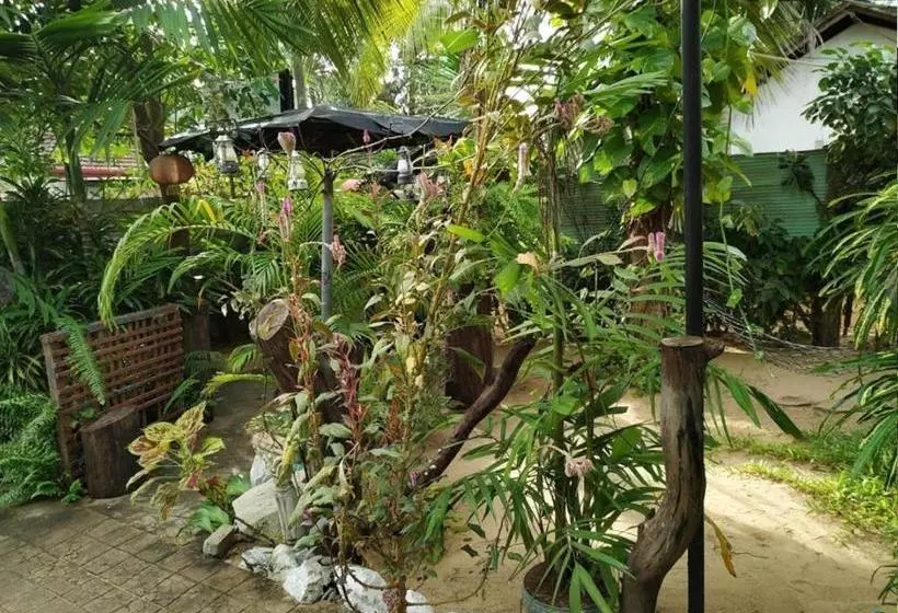 ベッドアンドブレックファースト Beni Beach Resort Batticaloa, Sri Lanka