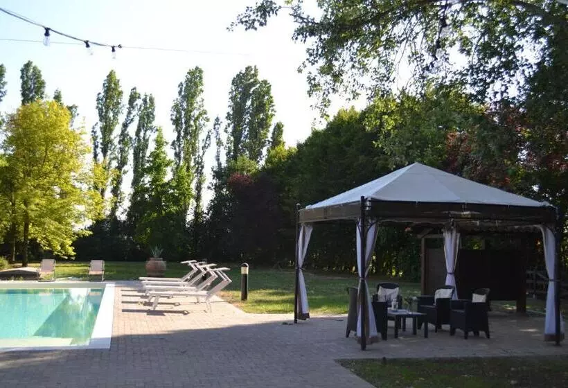 ベッドアンドブレックファースト La Locanda Nel Frutteto