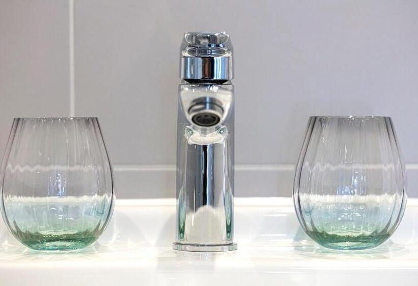 צימר The Ferry Boat Inn