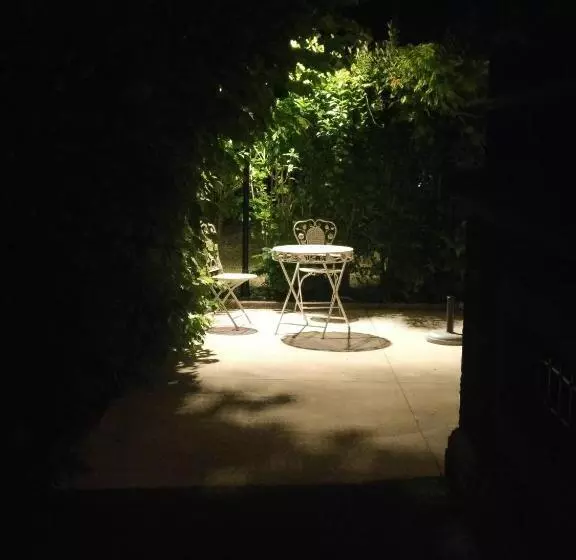 Aamiaismajoitus (B&B) Villa Maraldo 1927