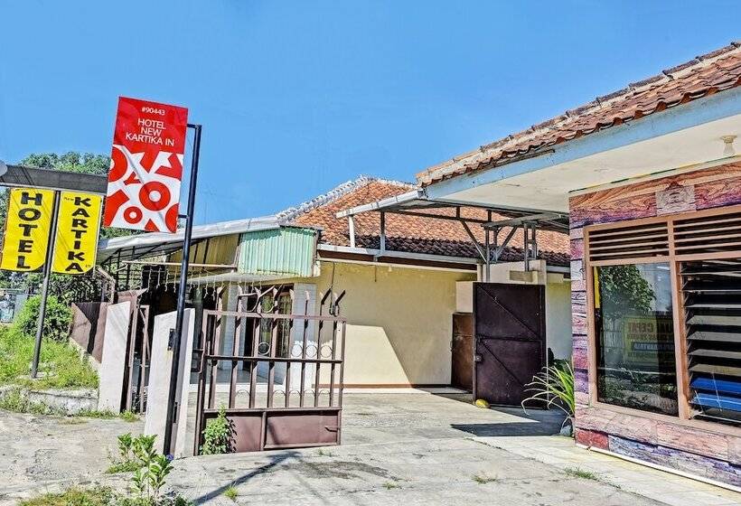 בית מלון כפרי Oyo 90443  New Kartika In