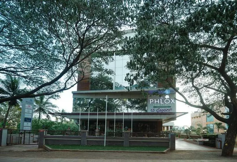 هتل Phlox  Hubli