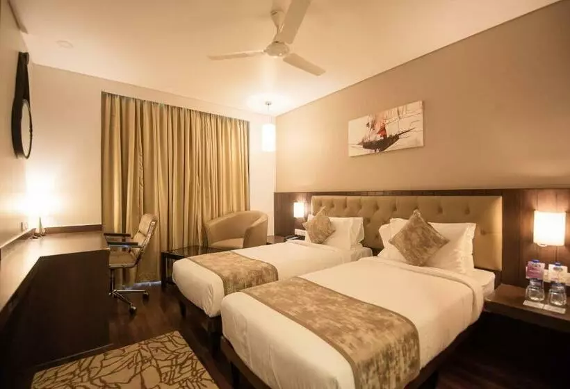هتل Phlox  Hubli