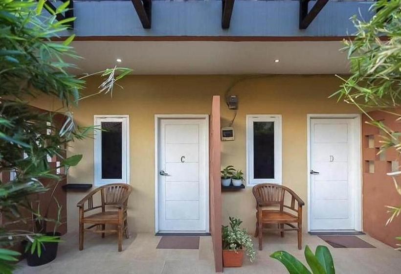 בית מלון כפרי Reddoorz Near Rs Mitra Keluarga Depok