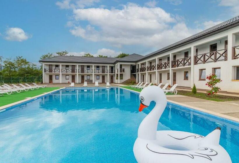 בית מלון כפרי Romantik