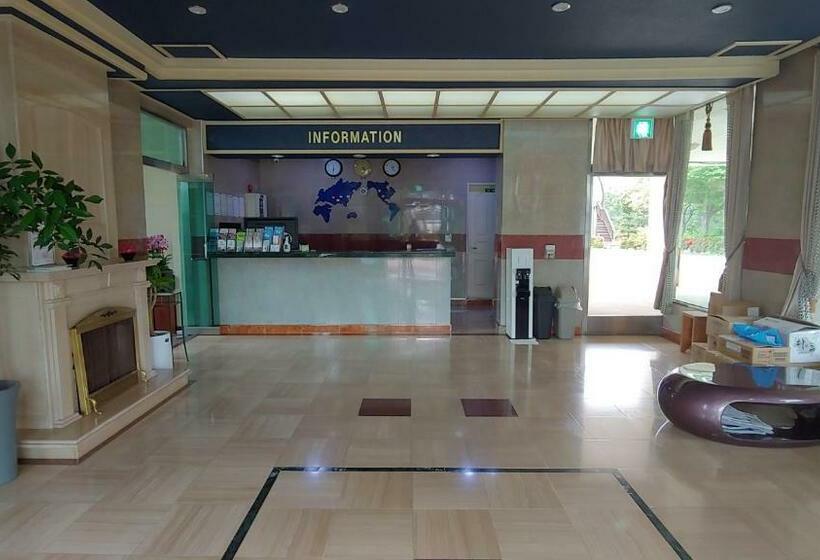 בית מלון כפרי Seorakhill