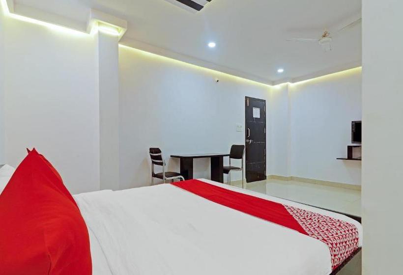 酒店 Vaccinated Staff Oyo 80739  Sai Krishna