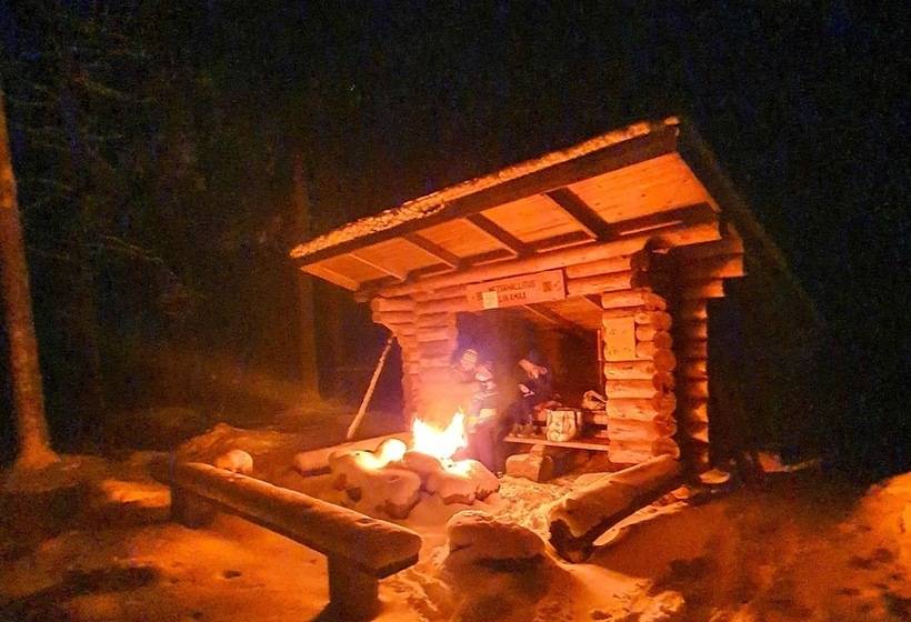 Majatalo Oravanpesä