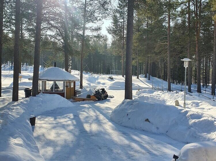 Majatalo Oravanpesä