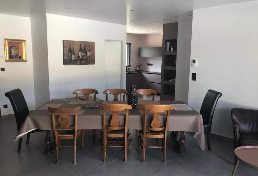 Majatalo Comme à La Maison Près De La Dolce Via