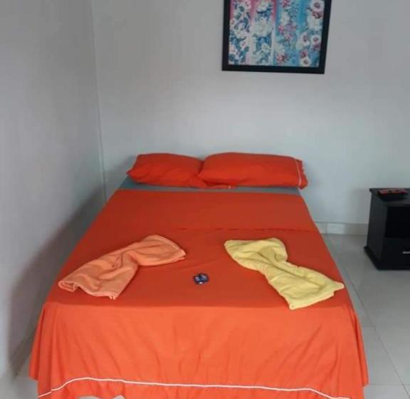 膳宿费 Hostal Flor Del Ariari