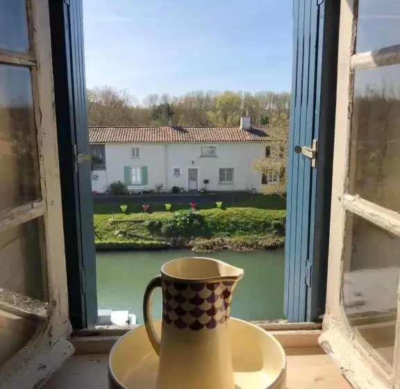 ペンション La Belle Epoque   Chambres D Hôtes & Spa