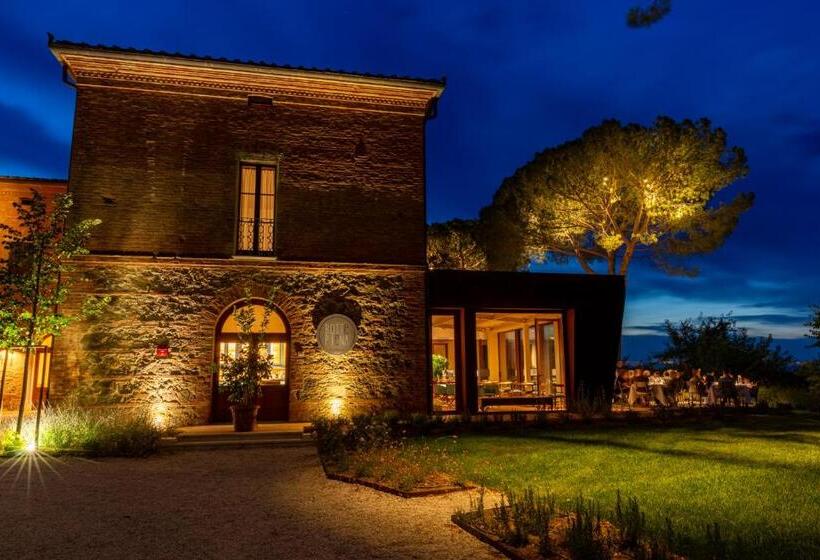 Villa Svetoni Wine Resort