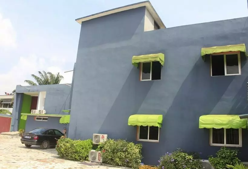 تختخواب و صبحانه Résidence Hôtel Phivare