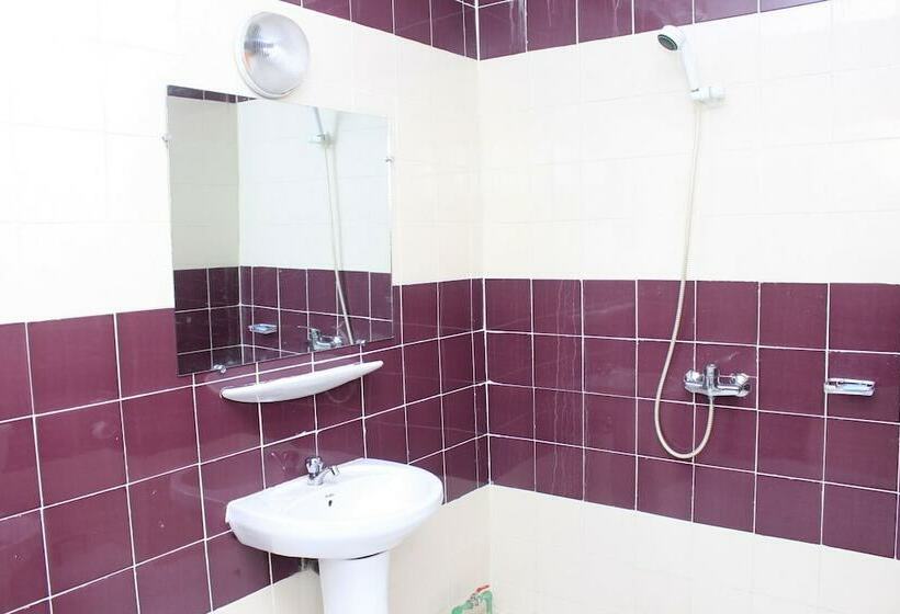 تختخواب و صبحانه Résidence Hôtel Phivare