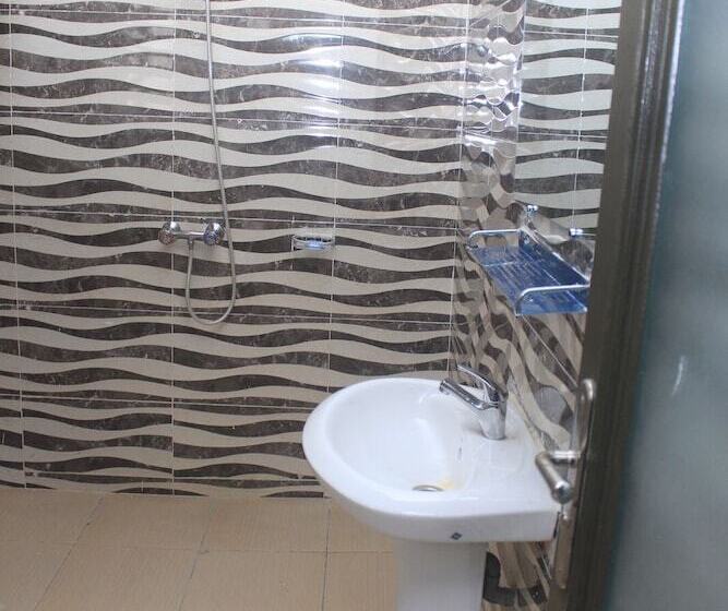 تختخواب و صبحانه Résidence Hôtel Phivare