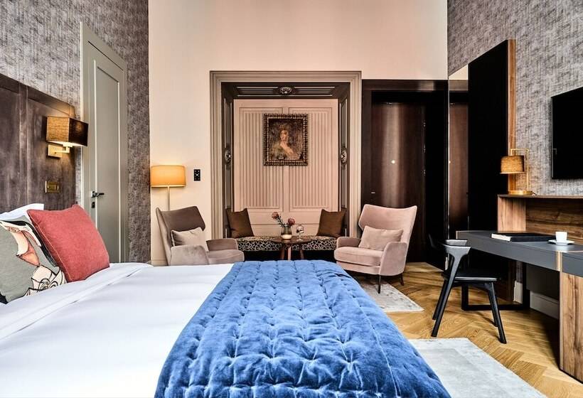 H15 Luxury Palace   Destigo Hotels