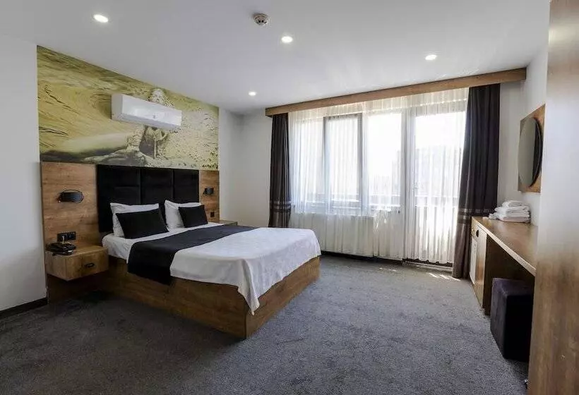 ホテル Acar Airport