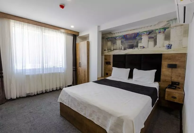 ホテル Acar Airport