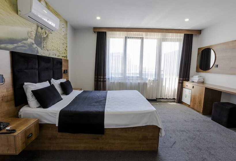 فندق Acar Airport