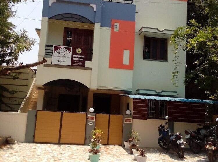 בית מלון כפרי Barnabas Homestay