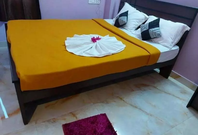 هتل Beach Ac Rooms