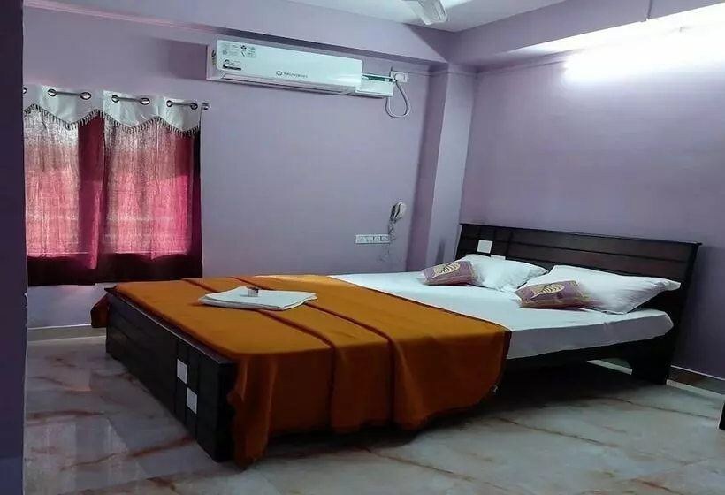 هتل Beach Ac Rooms