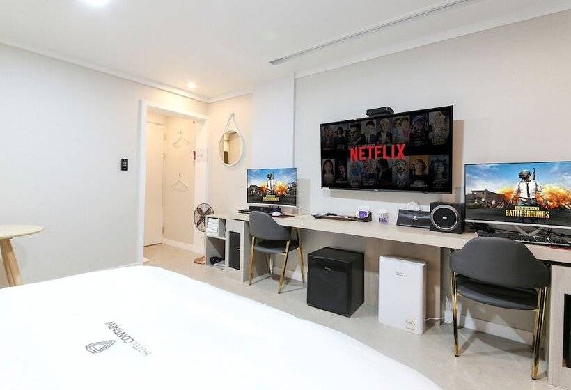 בית מלון כפרי Continew