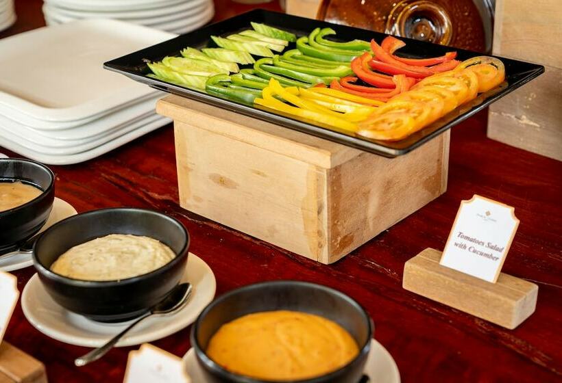 Homewood Hotel By Seuya