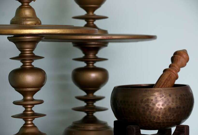 Homewood Hotel By Seuya