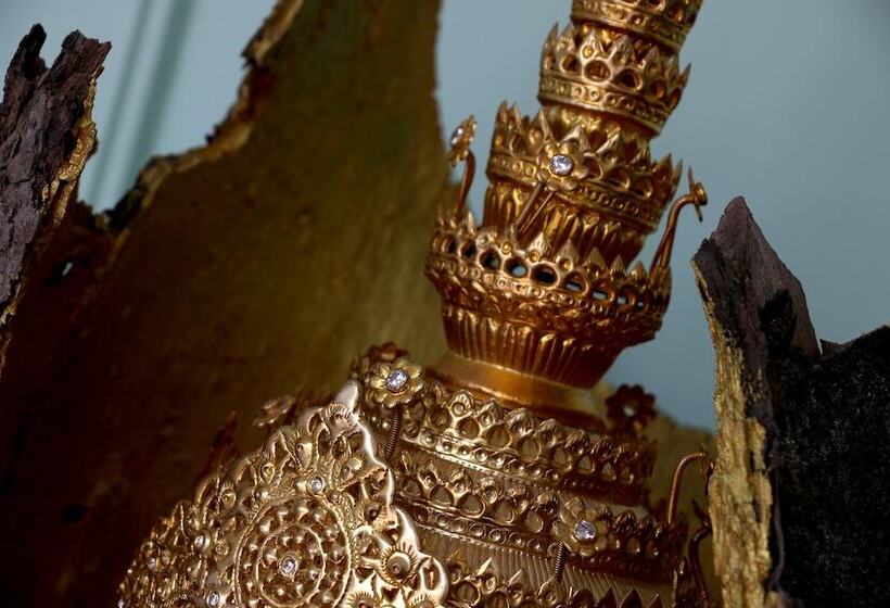 Homewood Hotel By Seuya