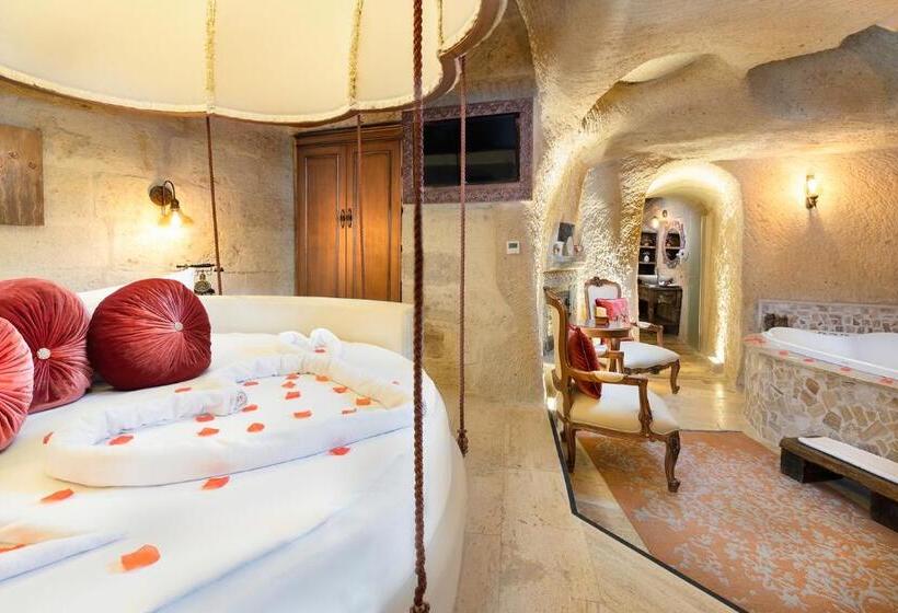 هتل Elysion Cave Suites