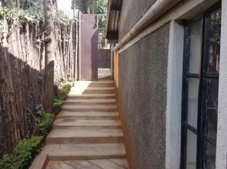 هتل Embonga Dream City Resort