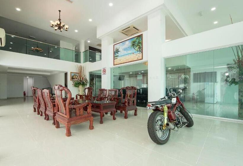 فندق Sg Rengit City Resort 3