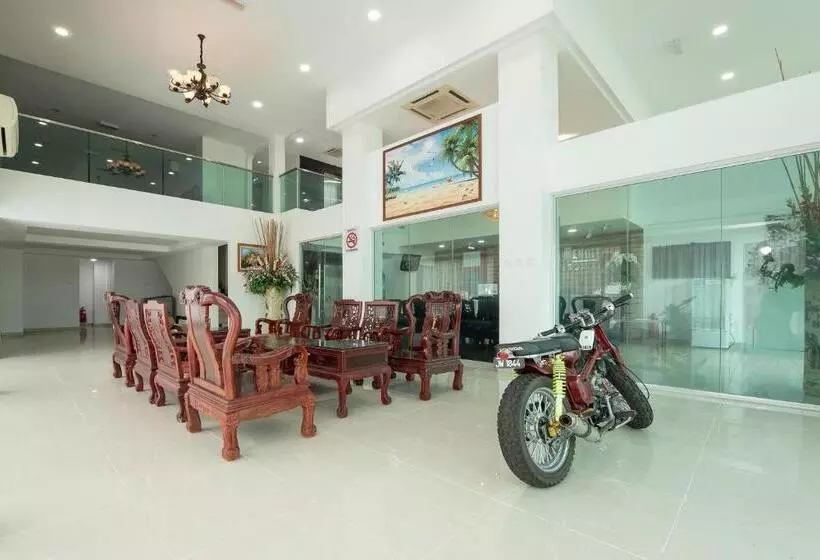 ホテル Sg Rengit City Resort 3